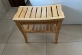Freistehende Standbadewanne Badewanne mit Ablage Acryl 150 x 80 cm Ab- und Überlauf Elke + Tisch Badbank Bambus Lago