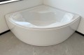 Badewanne Eckbadewanne Selma 150x150 cm + Kopfkissen Mare + Siphon Viega