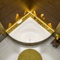 Badewanne Eckwanne Dina 140 x 140 cm mit Isolierung Thermobadewanne Acrylwanne+ Siphon Viega (id: 1901)